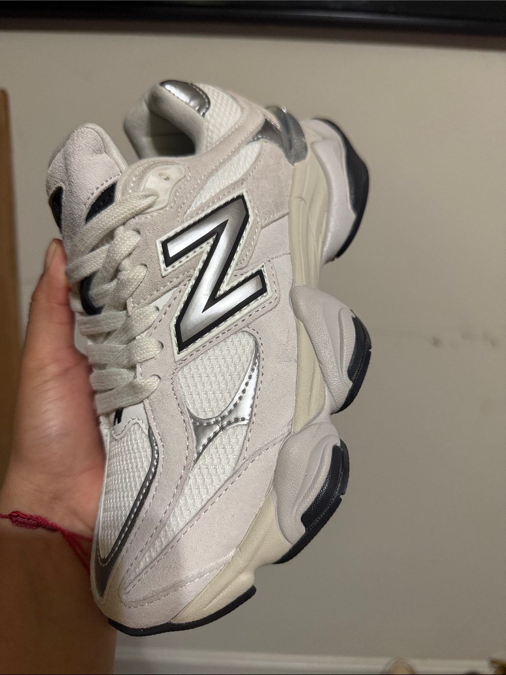 New Balance Women’s Cream & Silver Chunky Runner